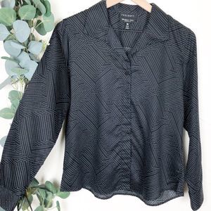 Foxcroft (NWOT) Wrinkle Free Geometric Dot Blouse